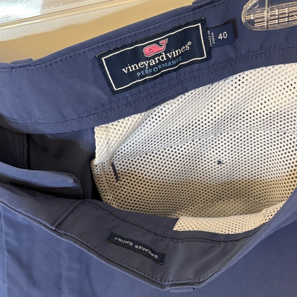 Vineyard Vines Men's Blue Breaker Performance Shorts - Picture 2 of 4